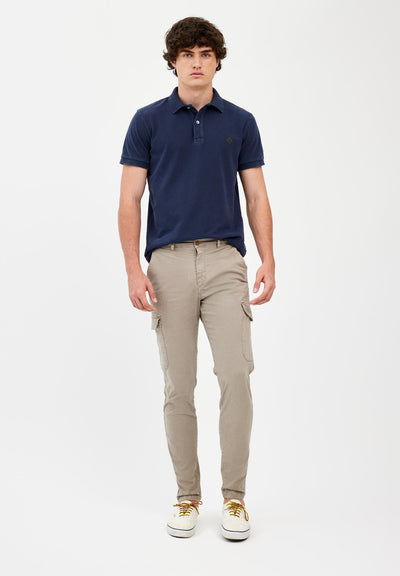 Pantalón cargo khaki
